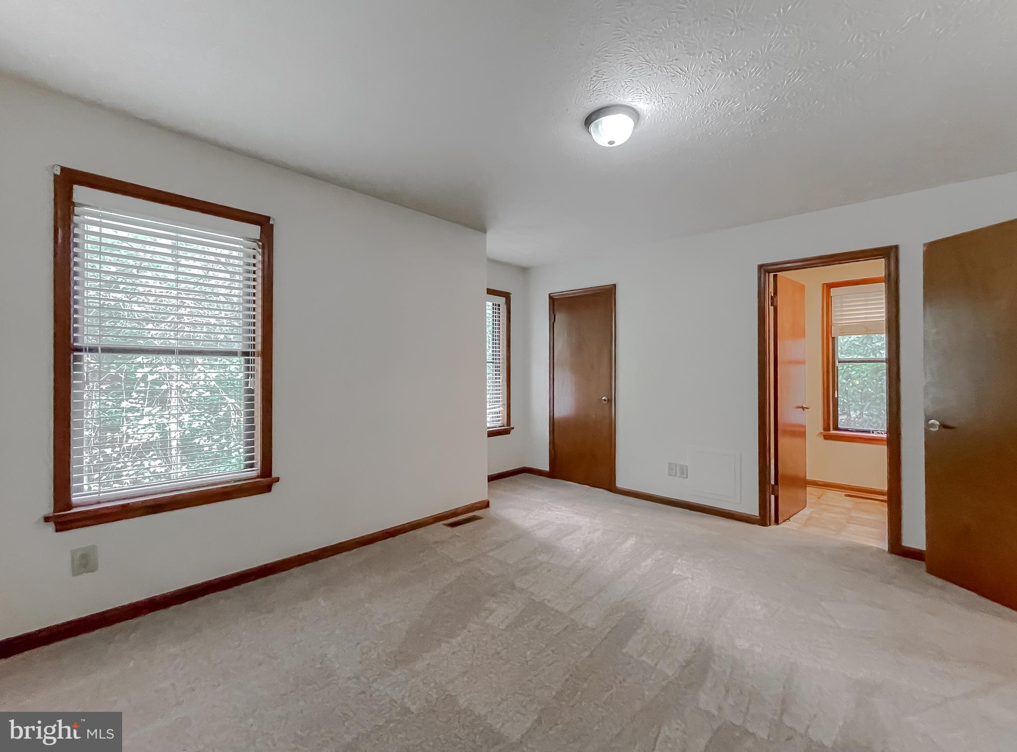 WILDEWOOD - Residential Lease