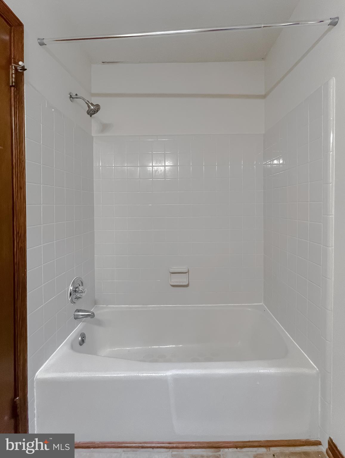 WILDEWOOD - Residential Lease