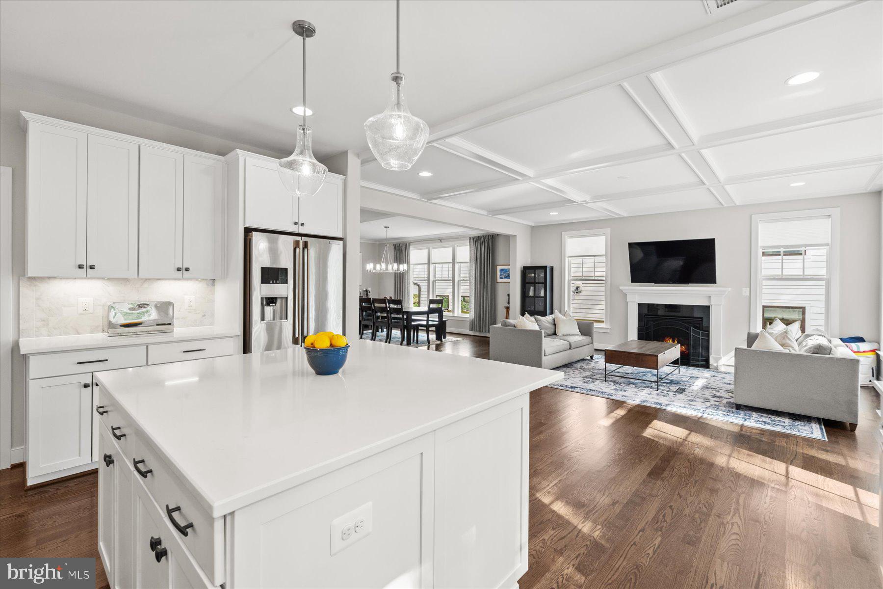 TUCKAHOE VILLAGE - Residential