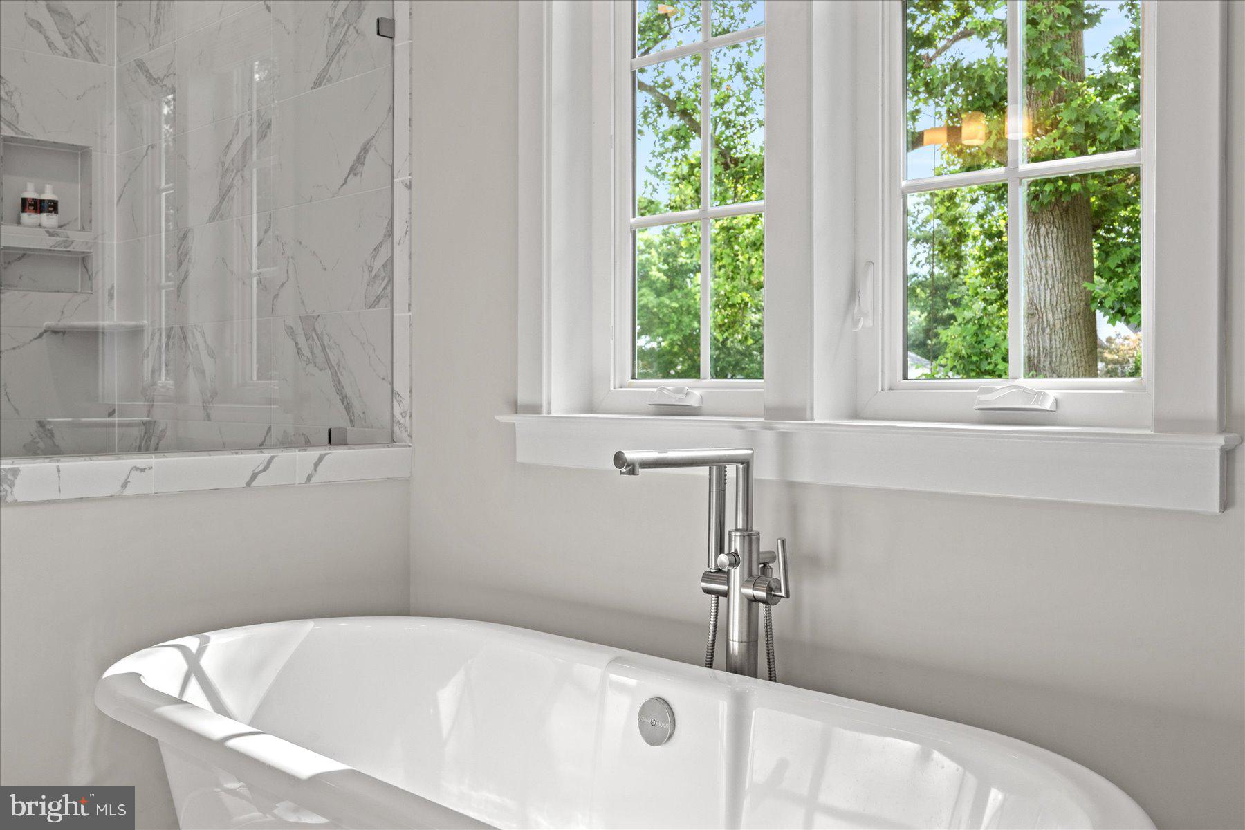 TUCKAHOE VILLAGE - Residential