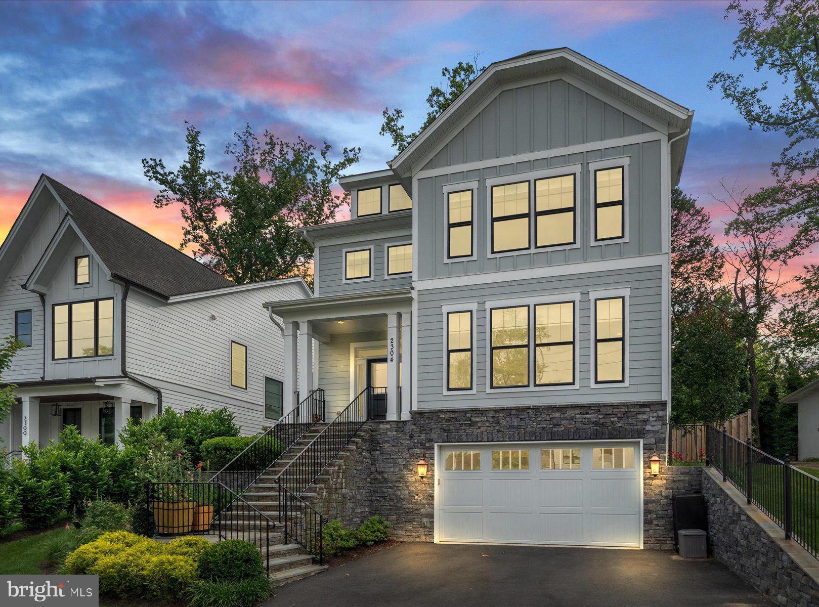 TUCKAHOE VILLAGE - Residential