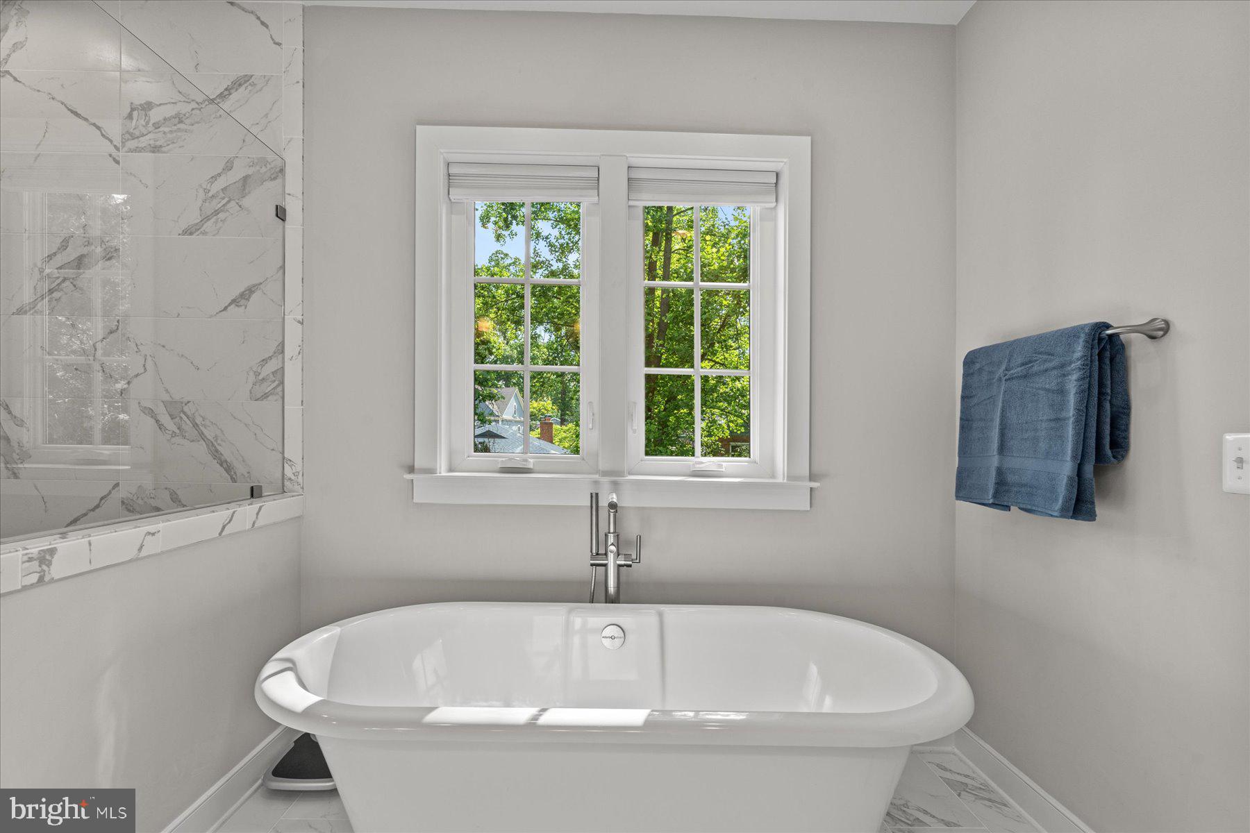 TUCKAHOE VILLAGE - Residential