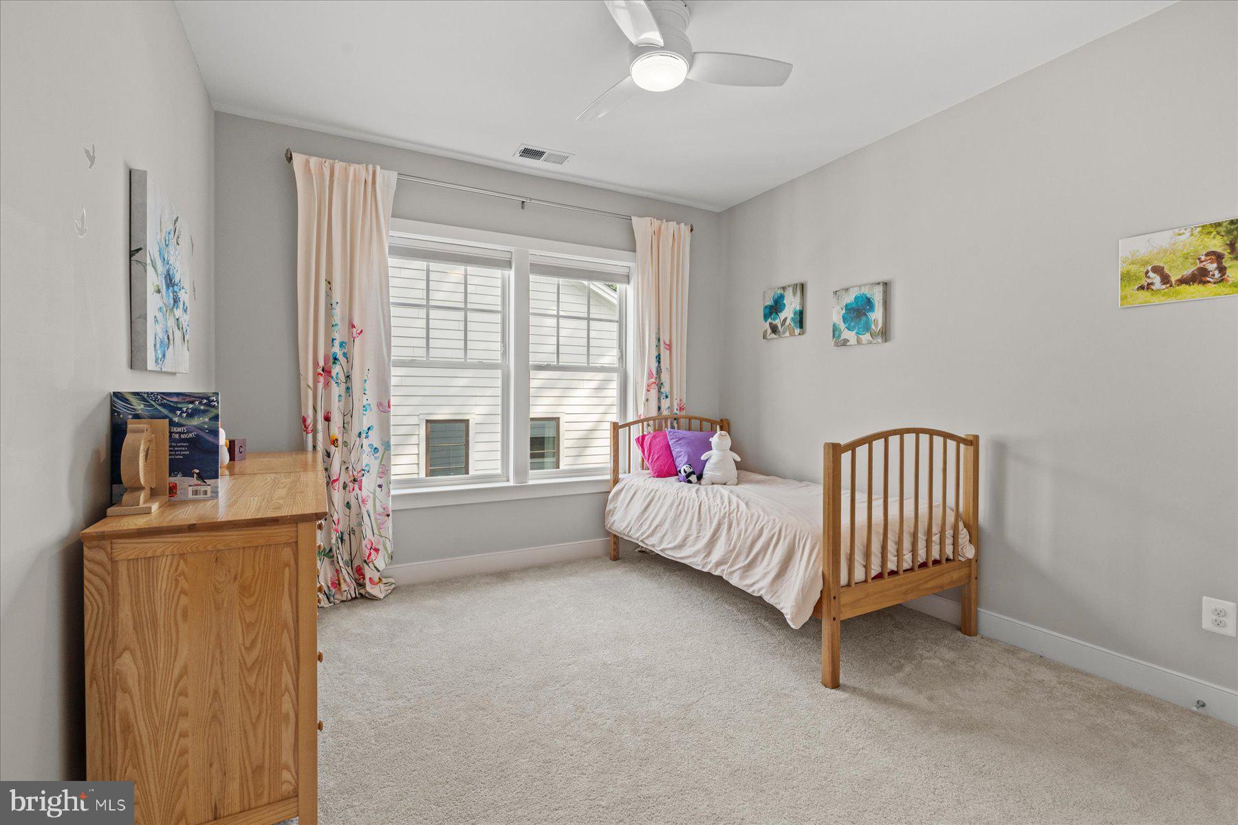 TUCKAHOE VILLAGE - Residential