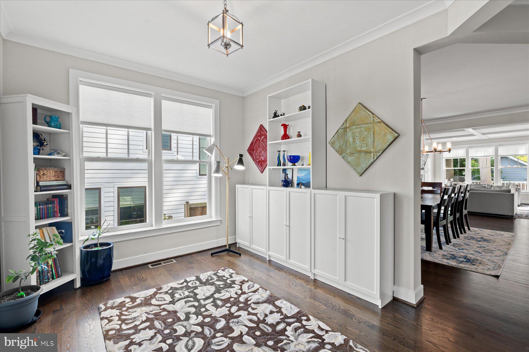 TUCKAHOE VILLAGE - Residential