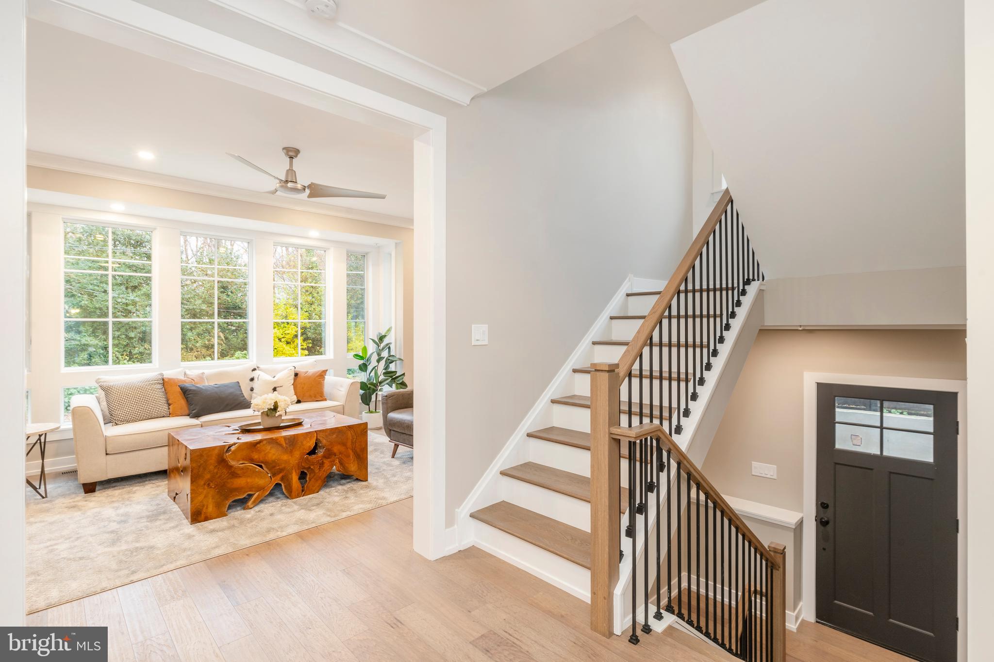 CHESTNUT HILL - Residential