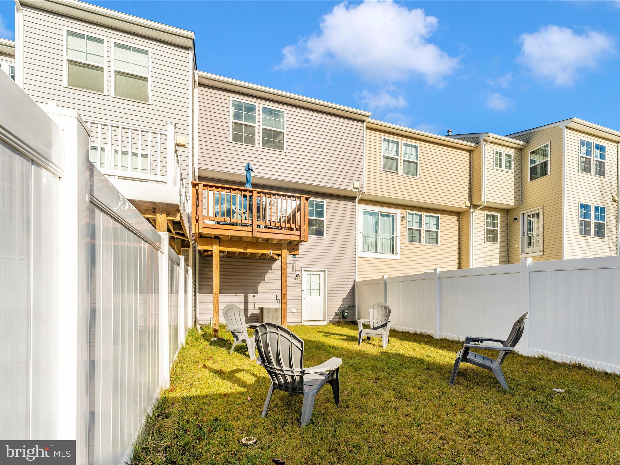 ARCHERS ROCK - Residential