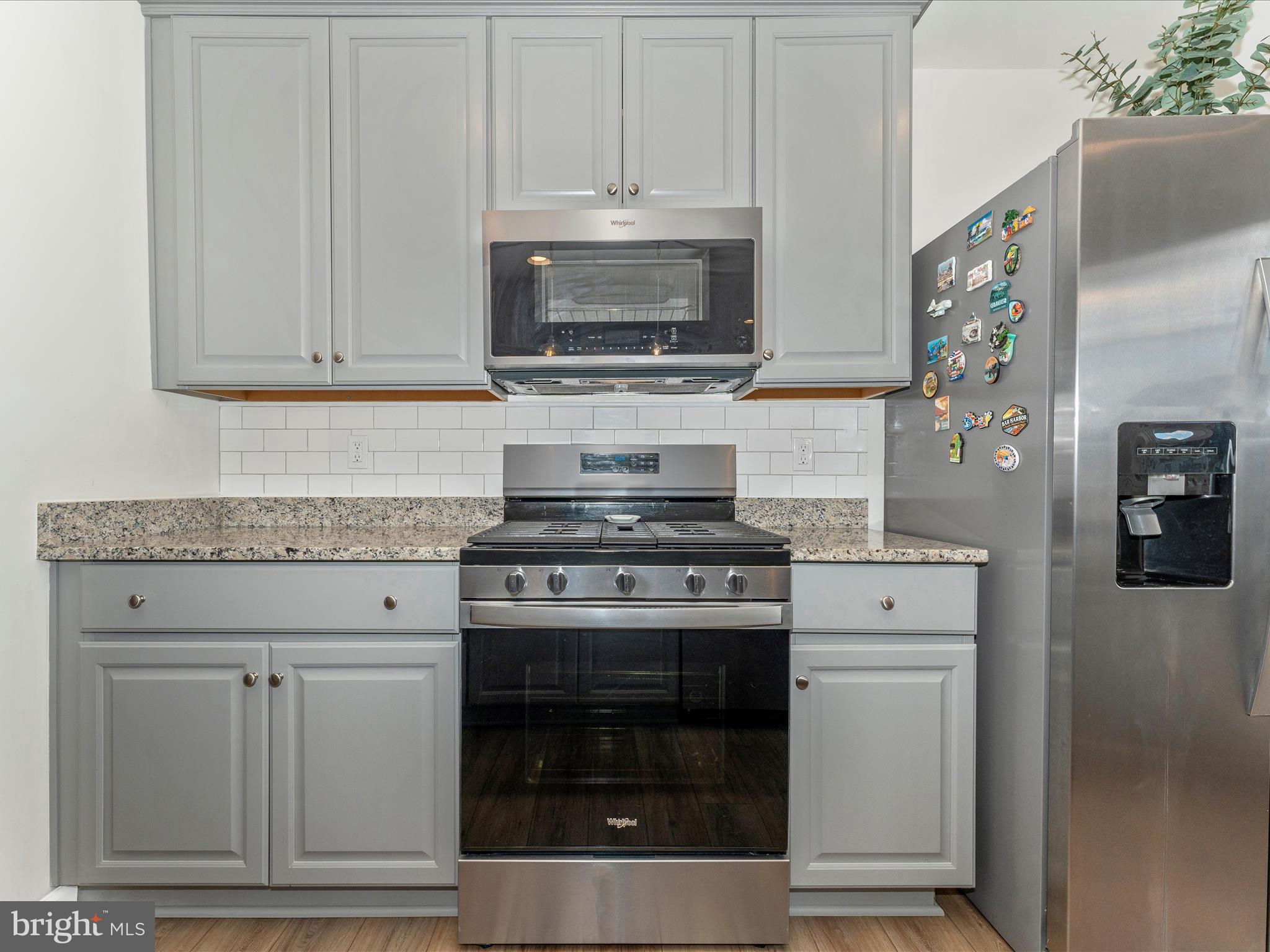 ARCHERS ROCK - Residential