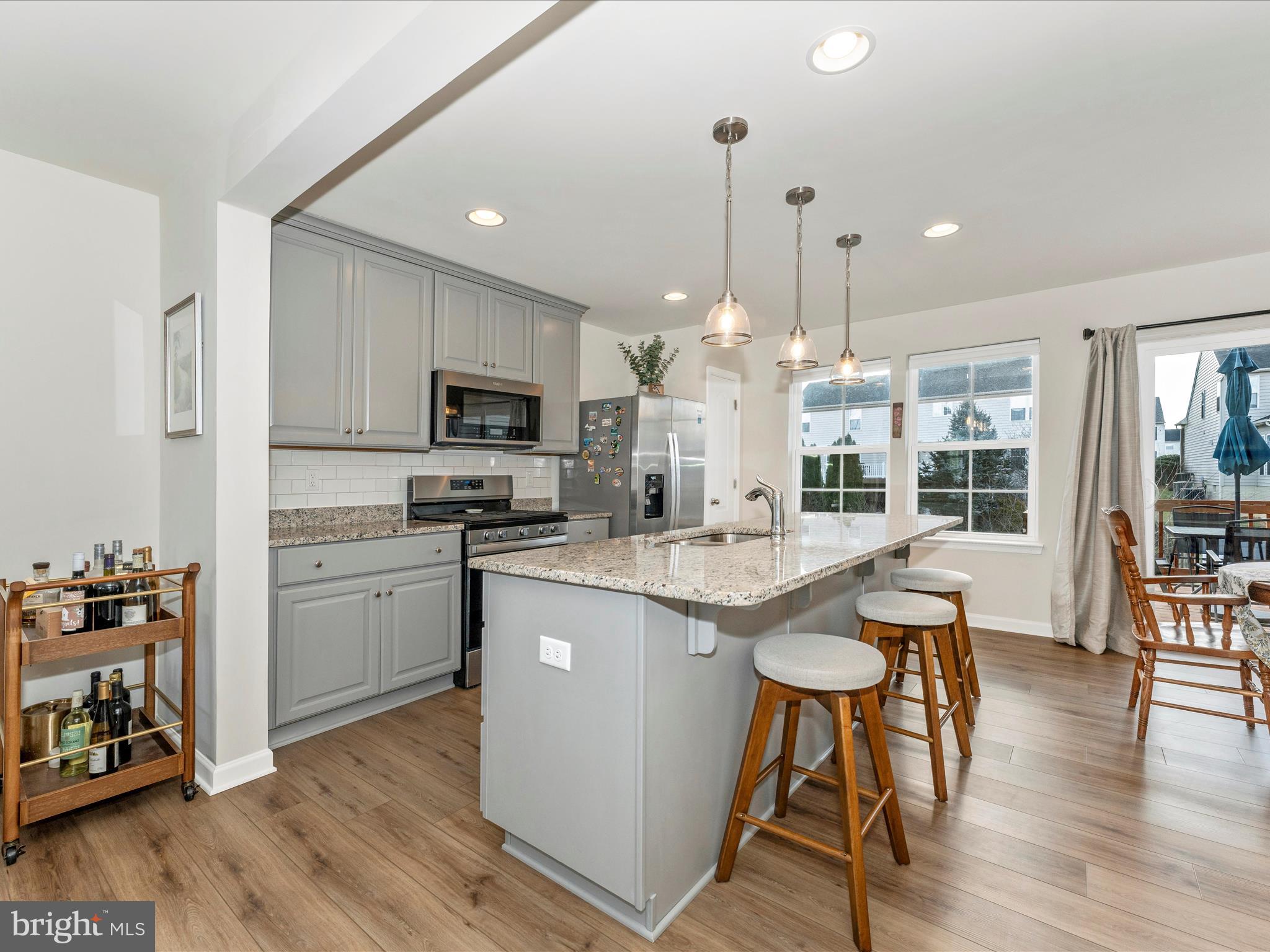 ARCHERS ROCK - Residential