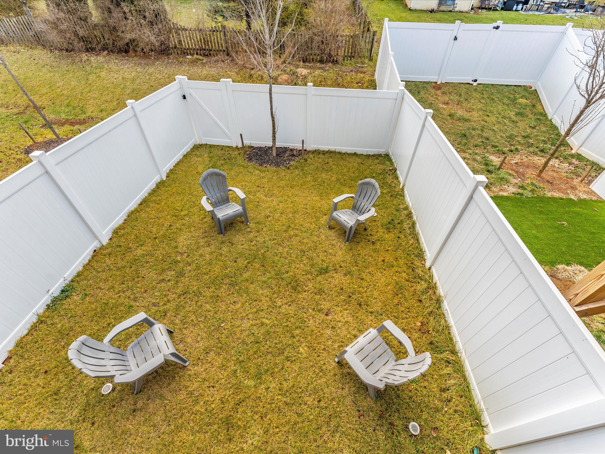 ARCHERS ROCK - Residential