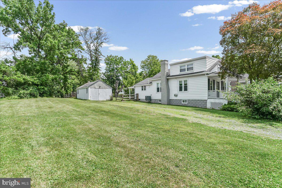 1019 RIVERSIDE DRIVE