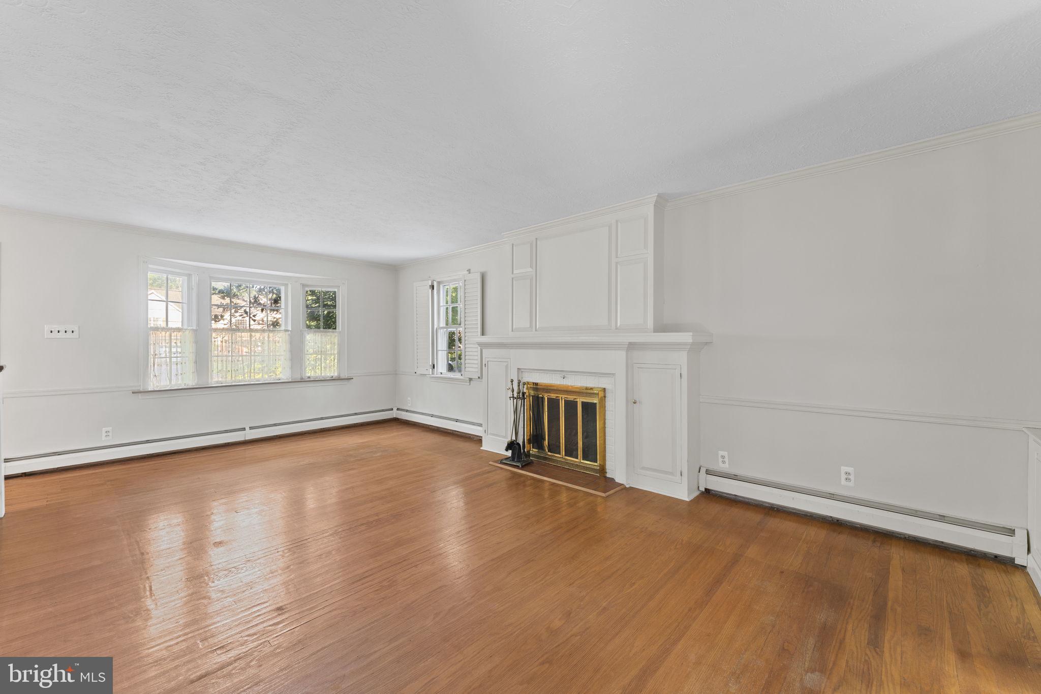2551 PARK ROAD