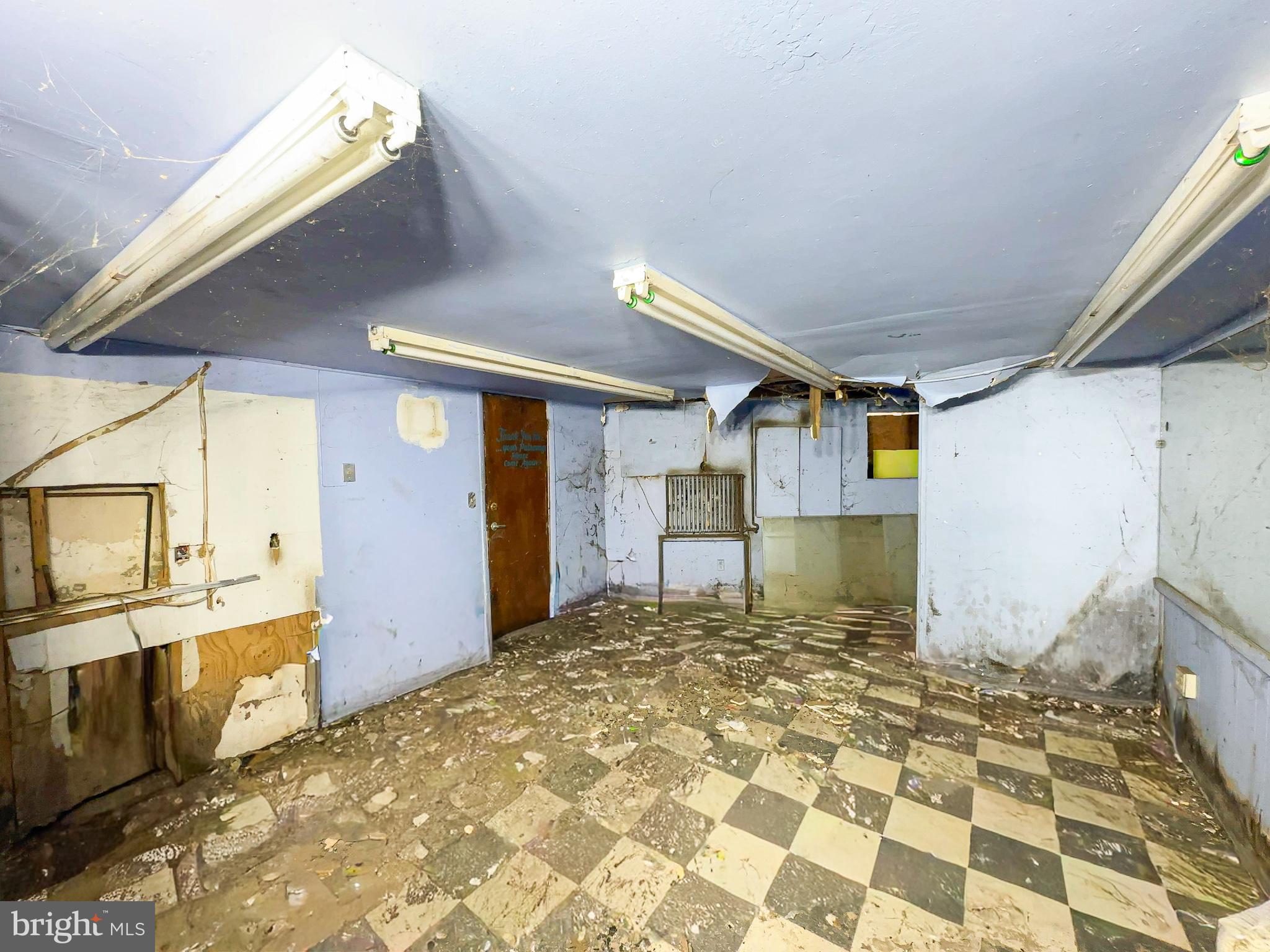 NONE AVAILABLE - Commercial Sale