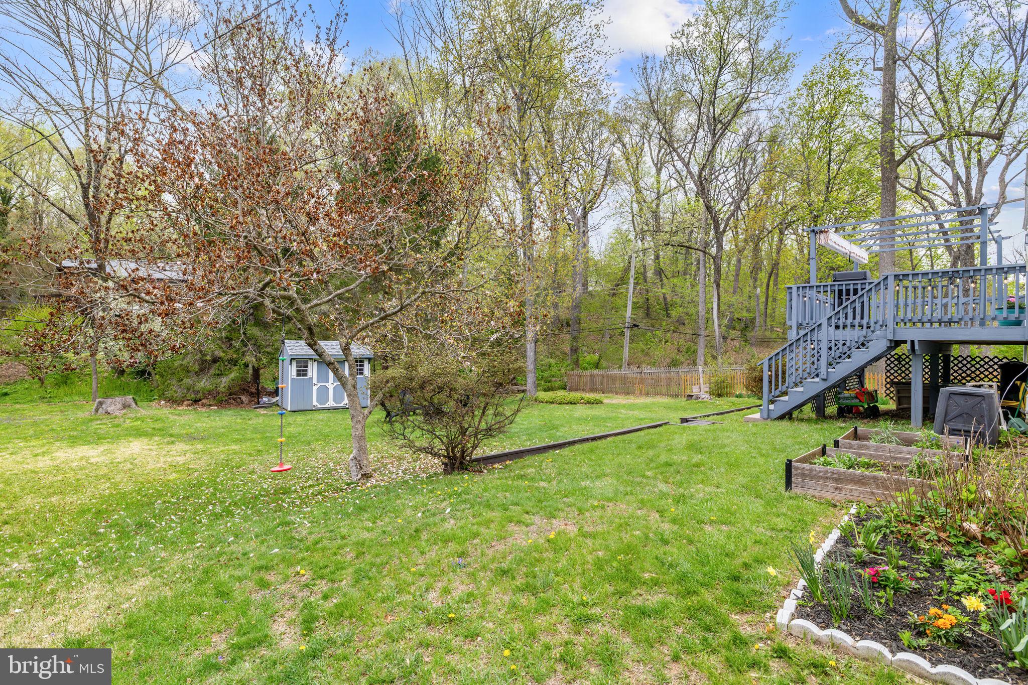 DEVON DOWNS - Residential