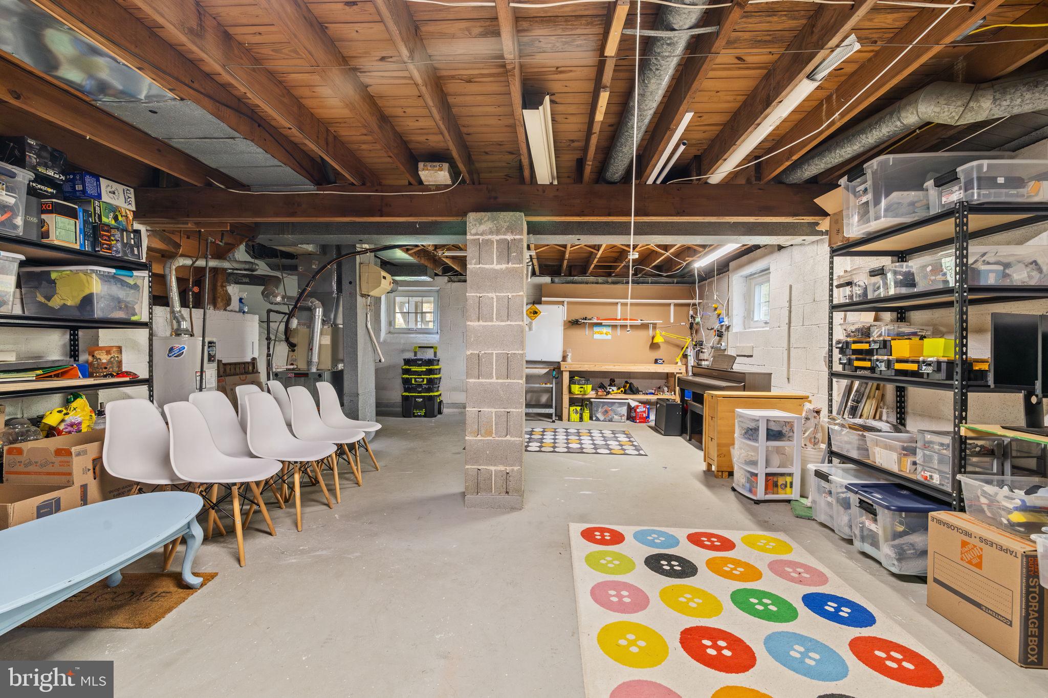 DEVON DOWNS - Residential