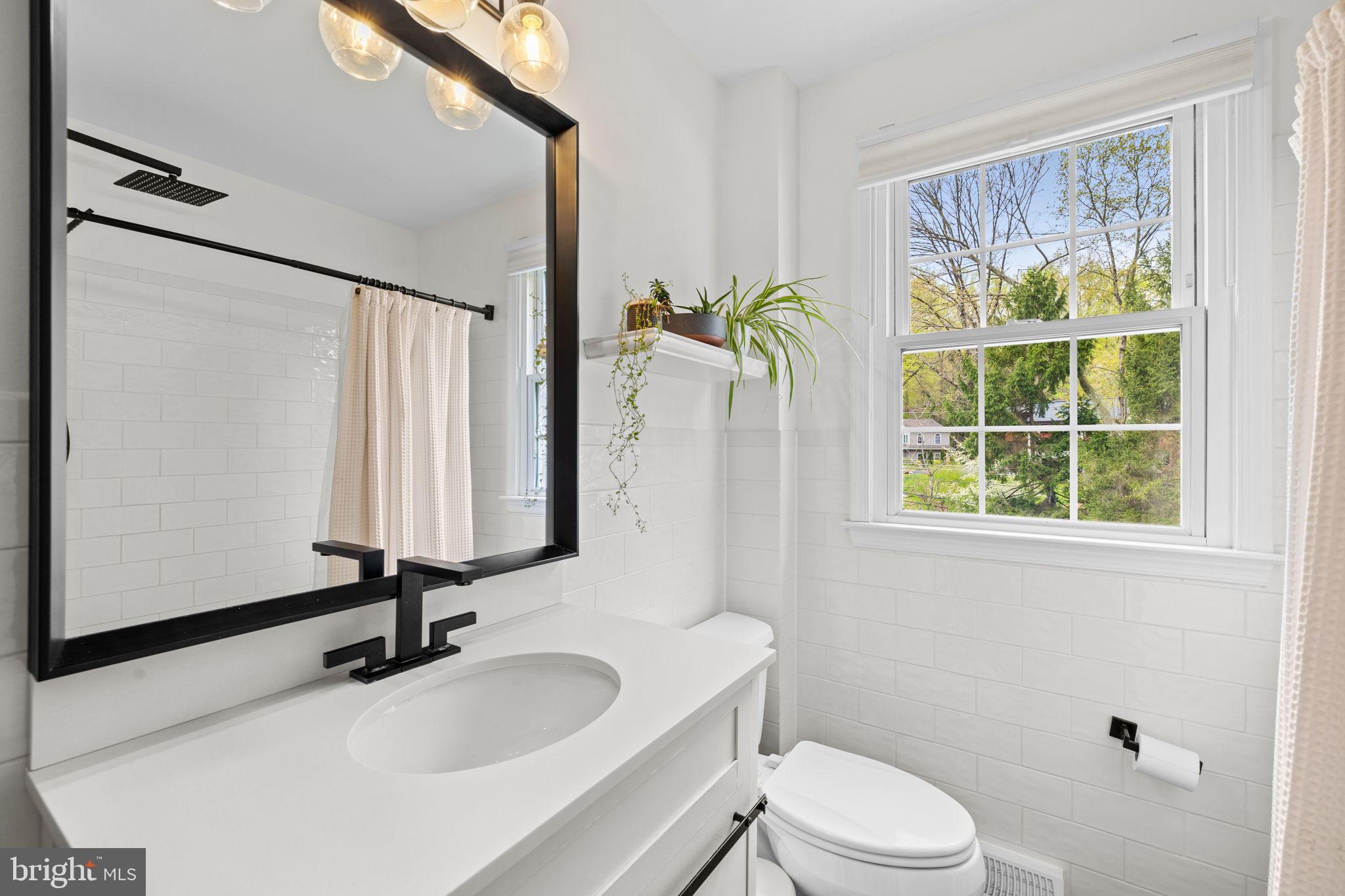 DEVON DOWNS - Residential