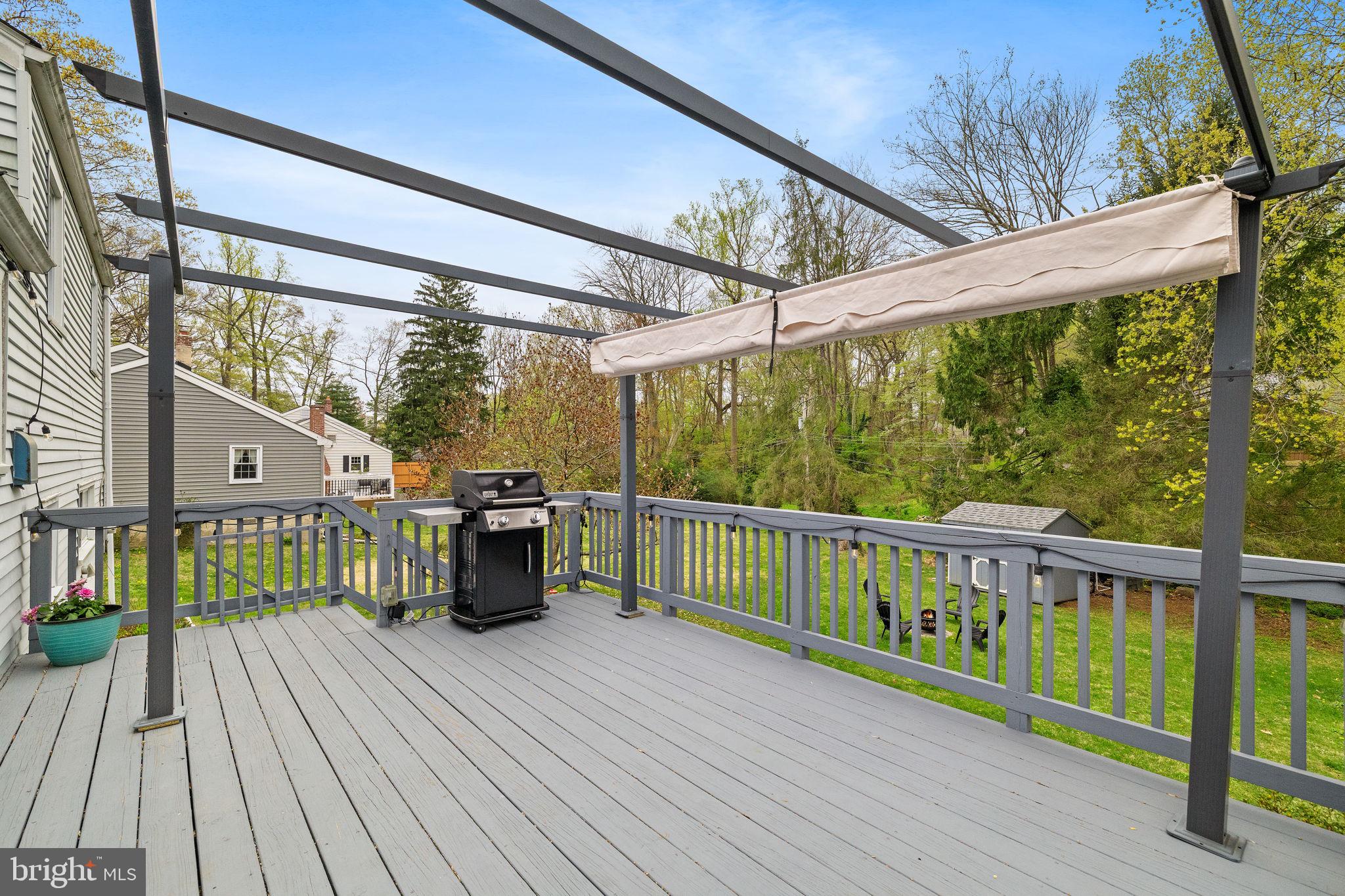 DEVON DOWNS - Residential