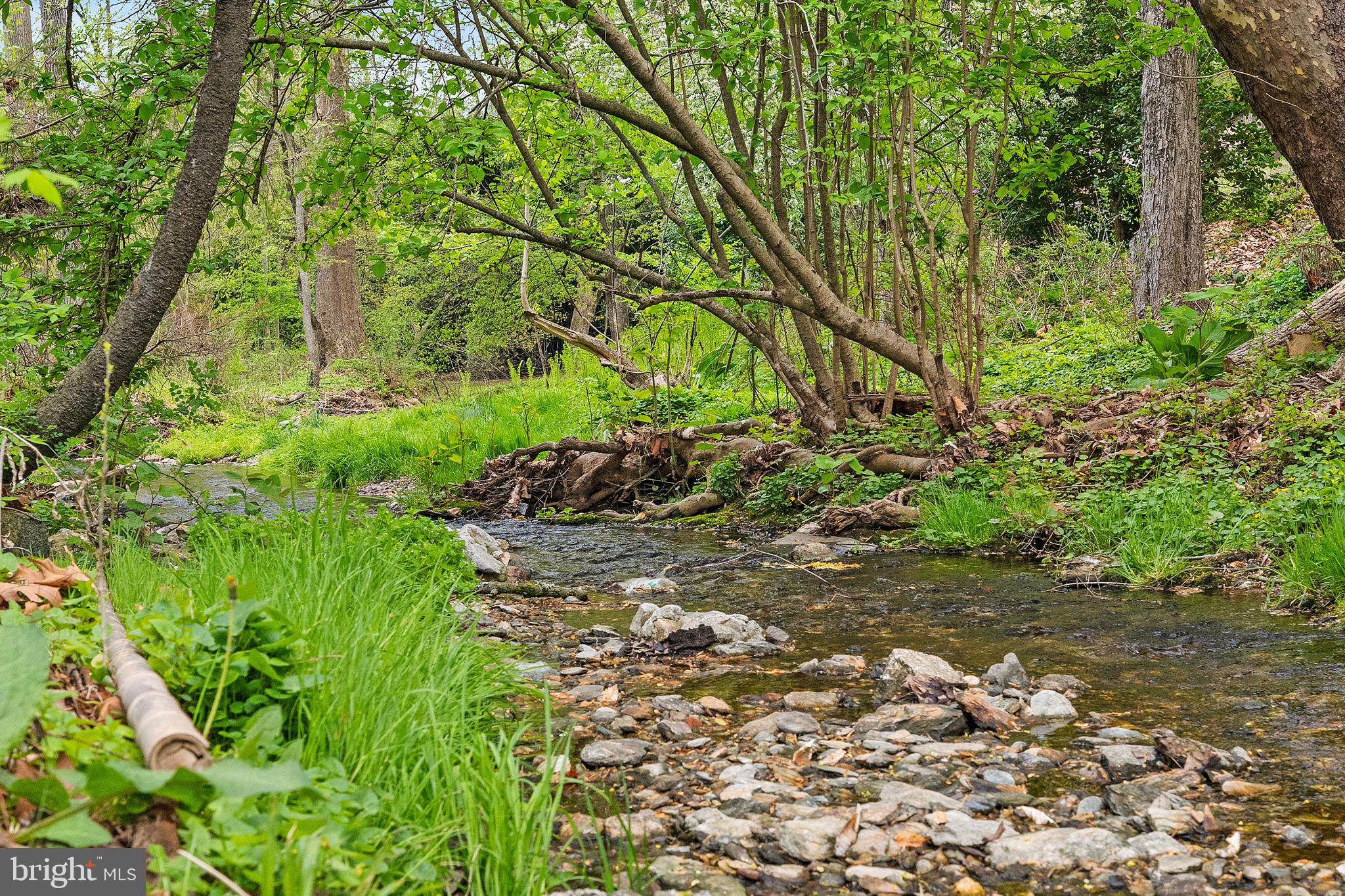 DEVON DOWNS - Residential