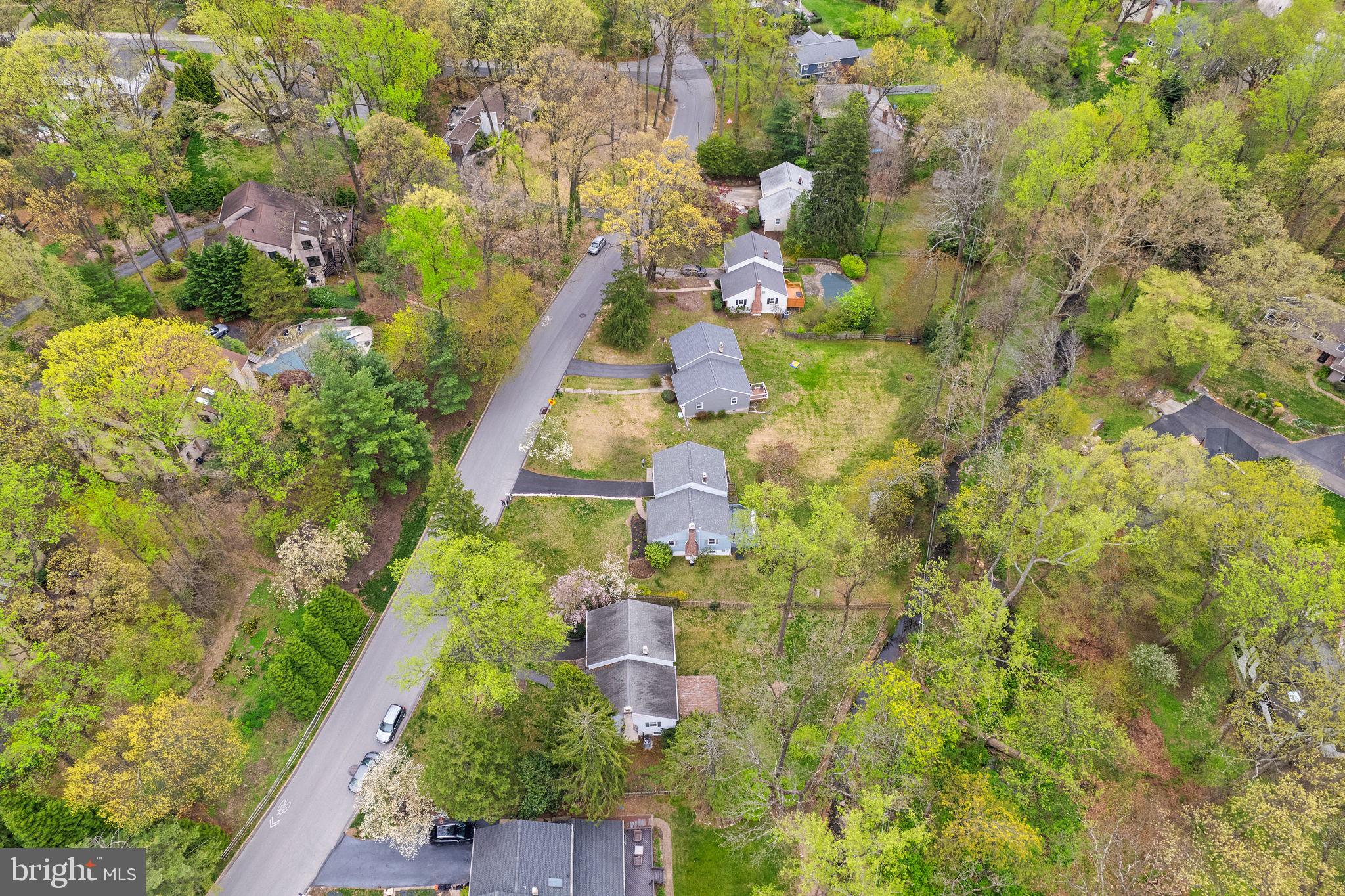 DEVON DOWNS - Residential