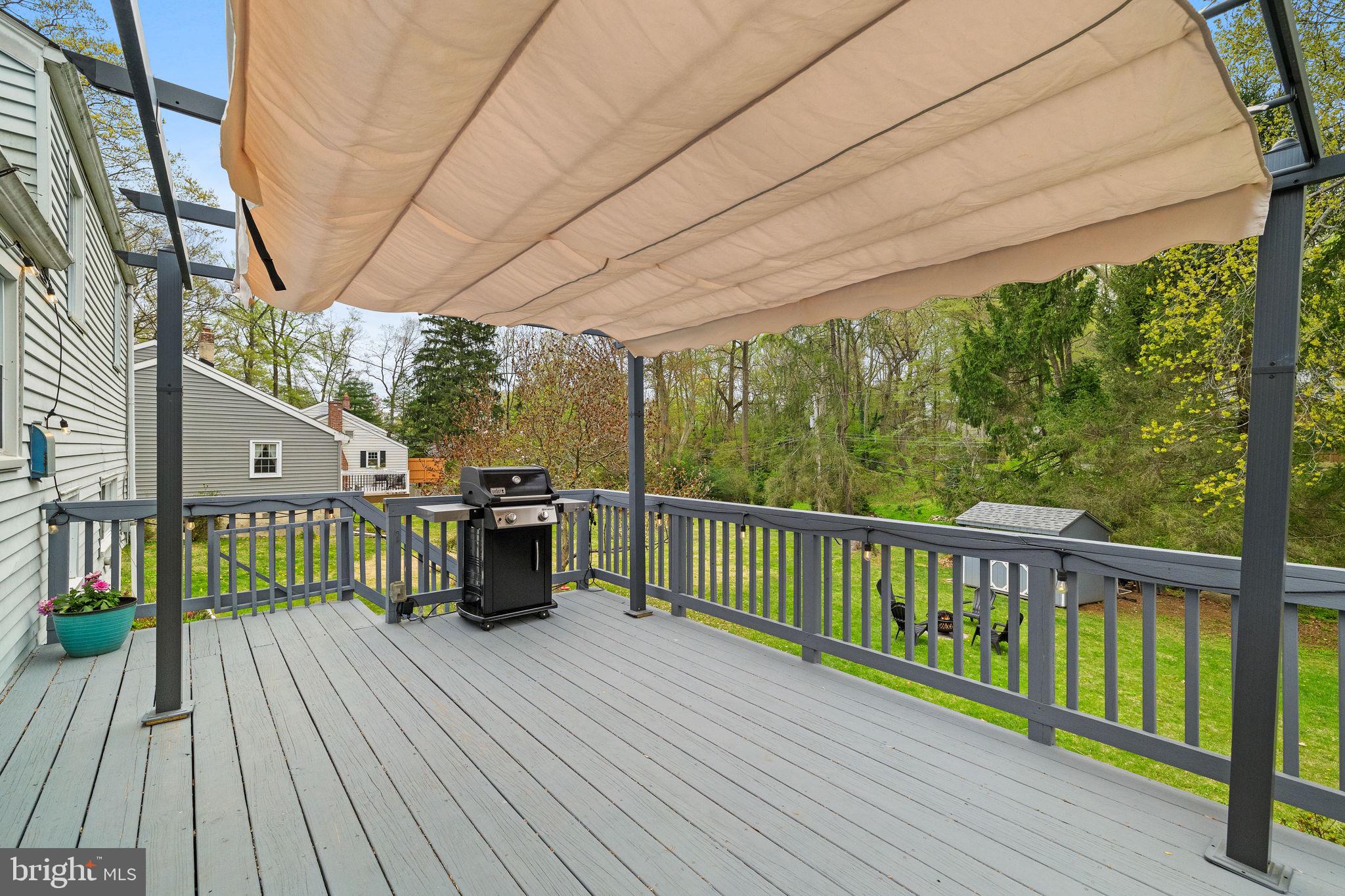 DEVON DOWNS - Residential