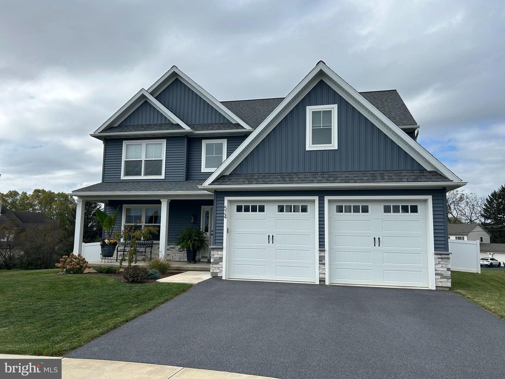 Photo of 524 Madison Way, MANHEIM, PA 17545 (MLS # PALA2078004)