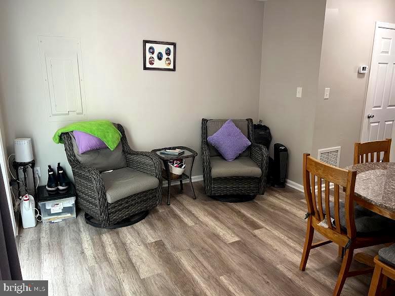 VILLAGES OF SALEM STATION - Residential Lease