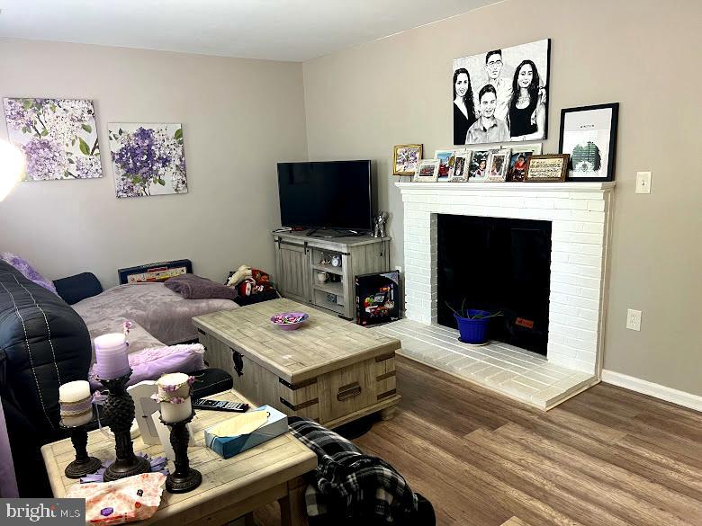 VILLAGES OF SALEM STATION - Residential Lease