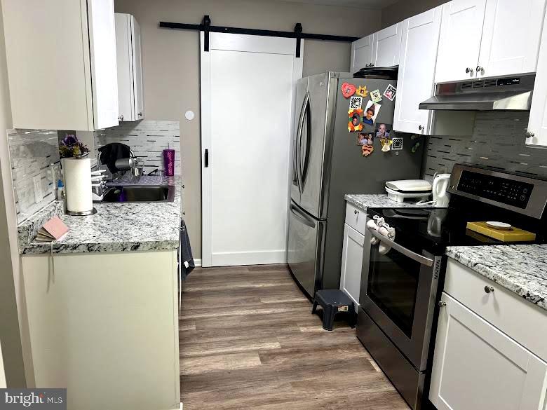 VILLAGES OF SALEM STATION - Residential Lease