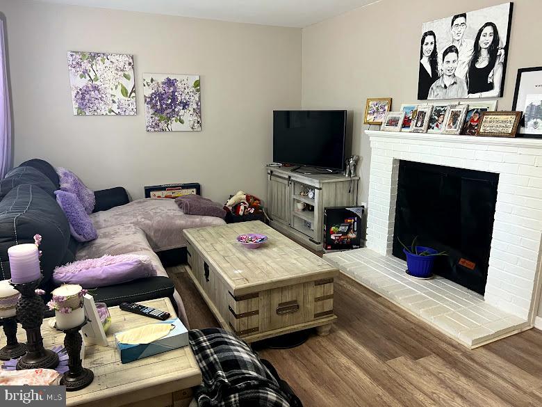 VILLAGES OF SALEM STATION - Residential Lease