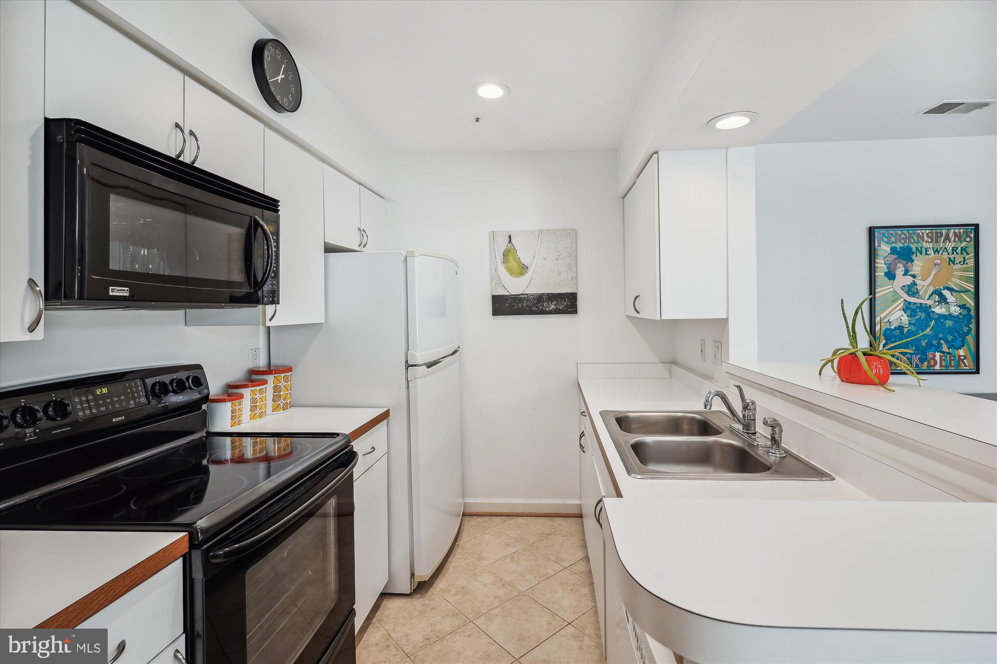 BENTLEY PLACE - Residential