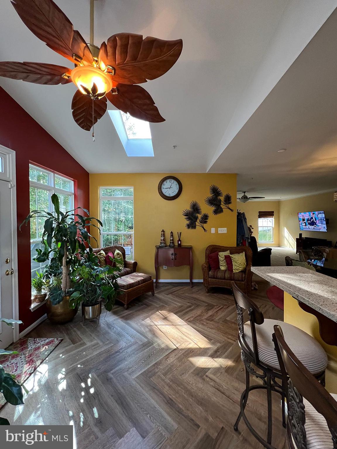 LINWOOD KNOLLS - Residential Lease