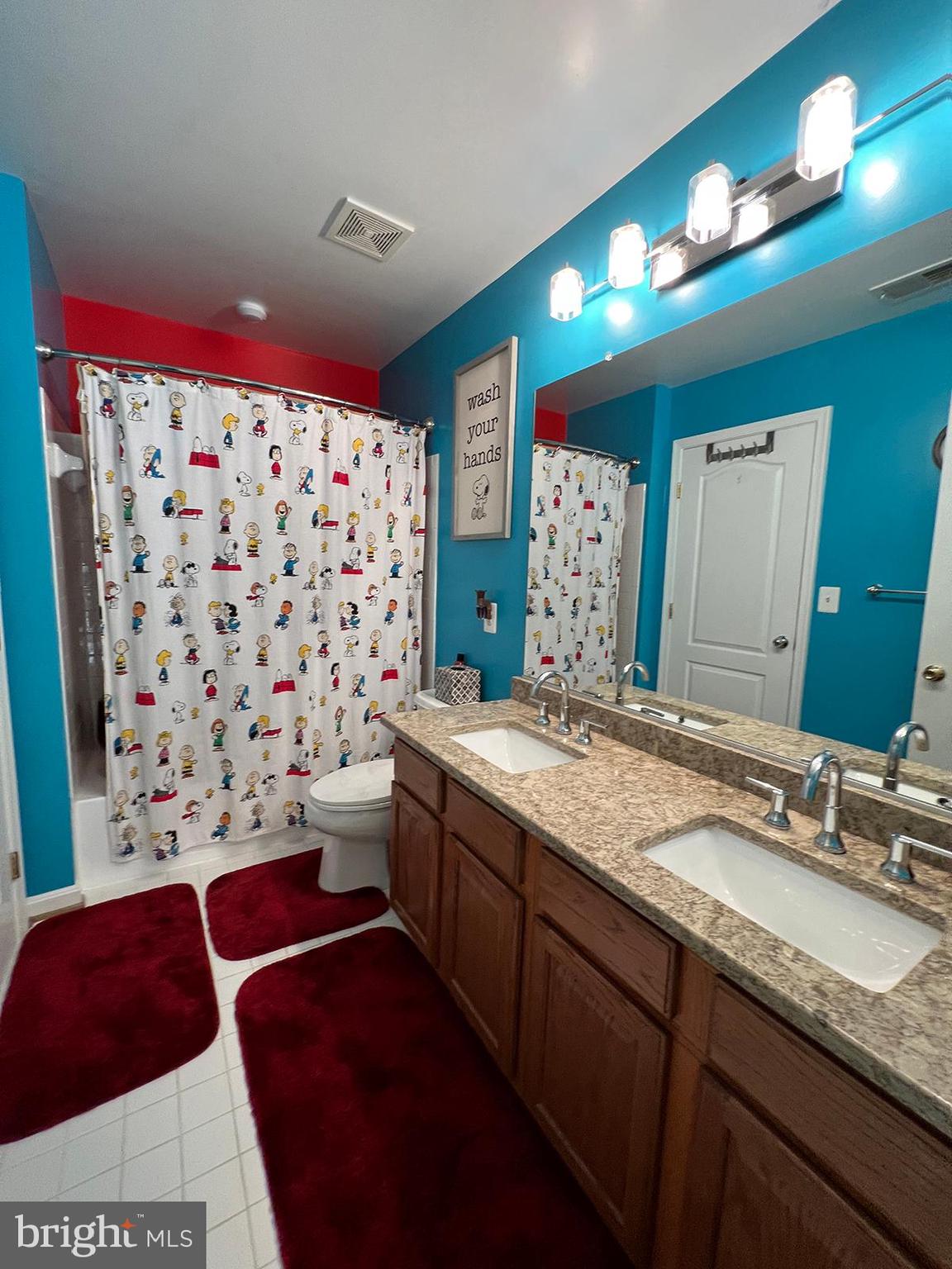 LINWOOD KNOLLS - Residential Lease