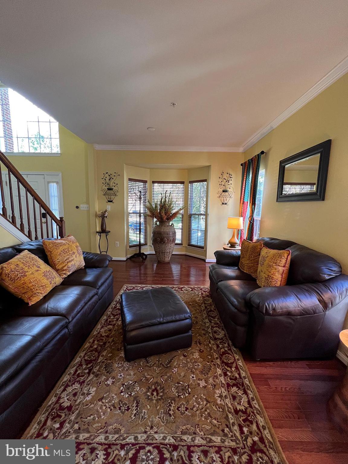 LINWOOD KNOLLS - Residential Lease