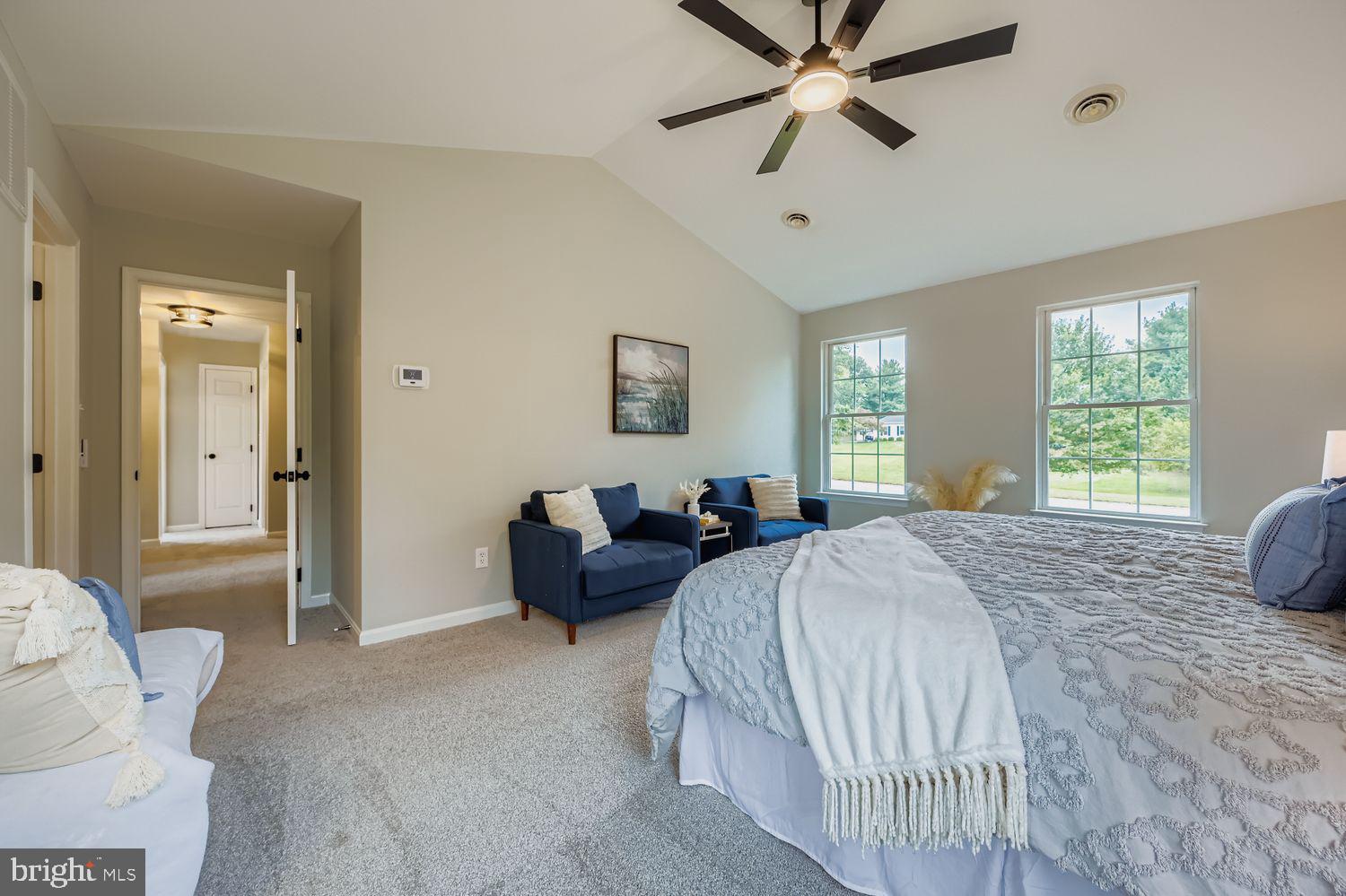 TARA OAKS - Residential