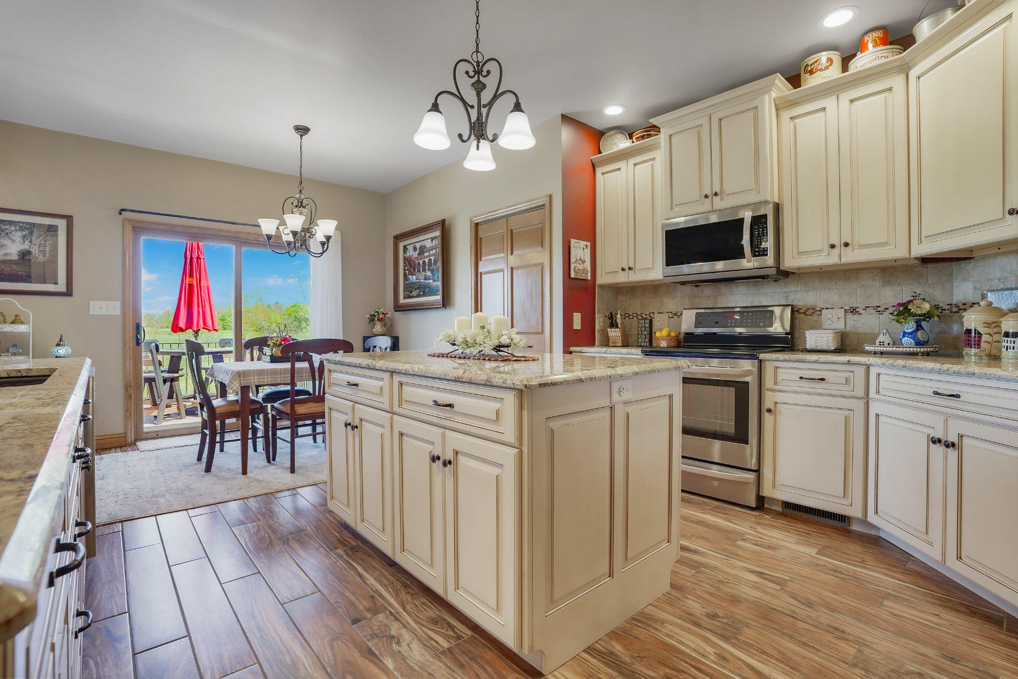 FOOTHILLS OF KENSINGTON - Residential