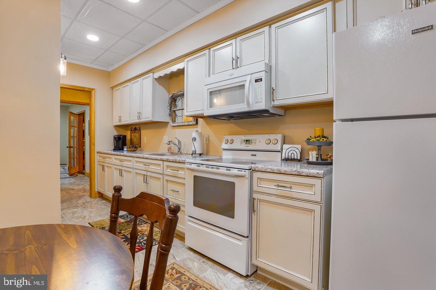 FOOTHILLS OF KENSINGTON - Residential