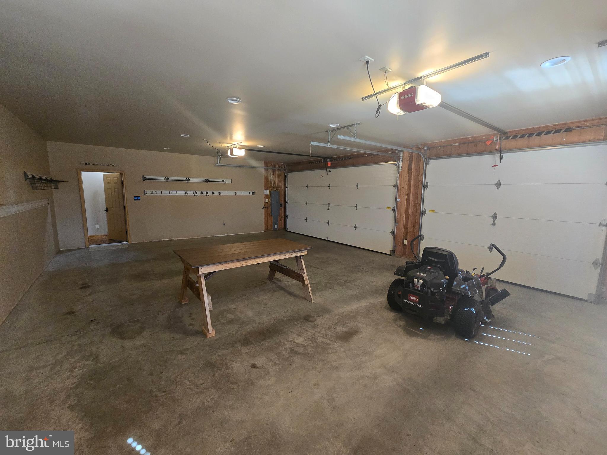 FOOTHILLS OF KENSINGTON - Residential