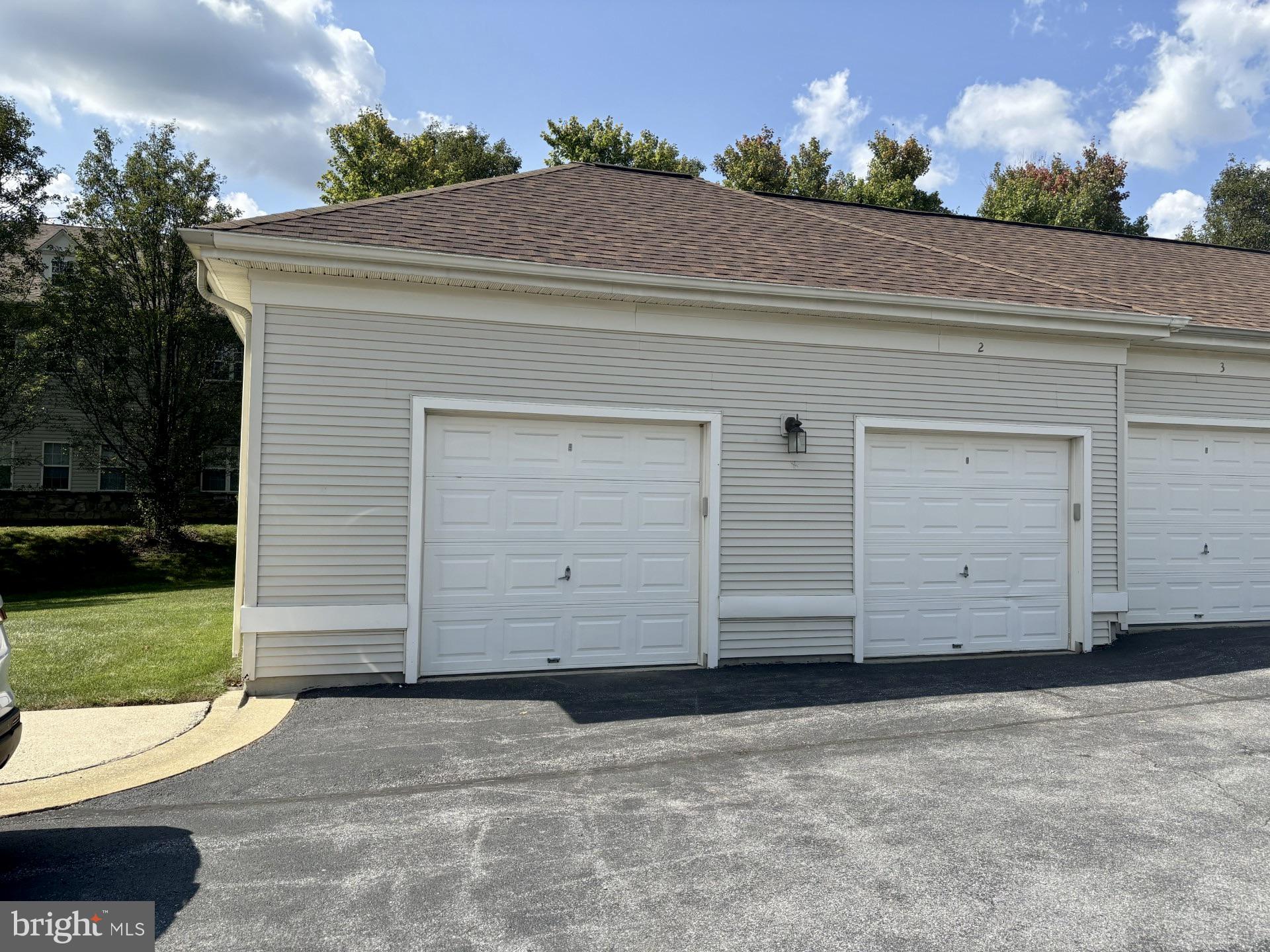 WAVERLY WOODS - Residential