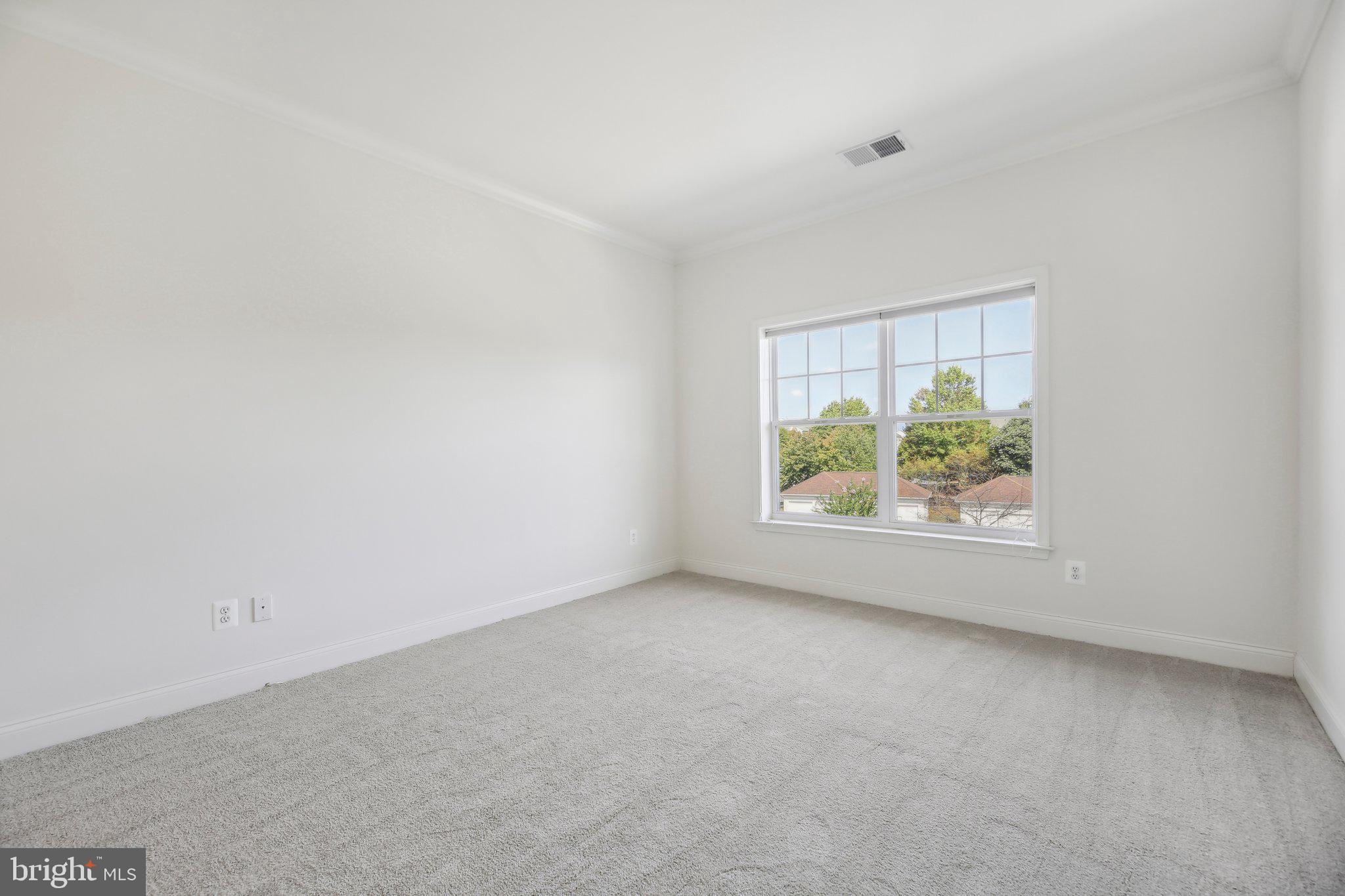 WAVERLY WOODS - Residential