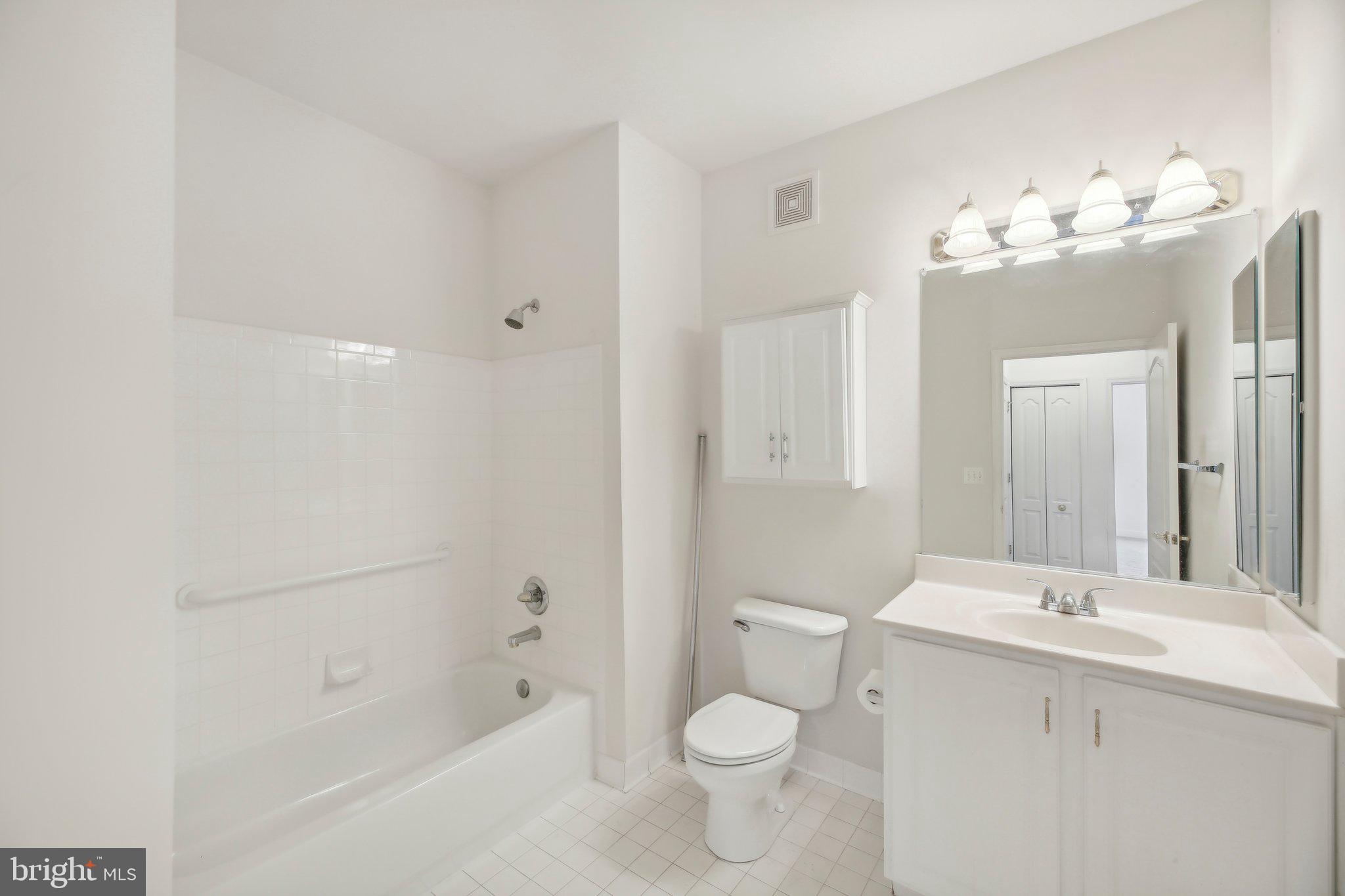 WAVERLY WOODS - Residential