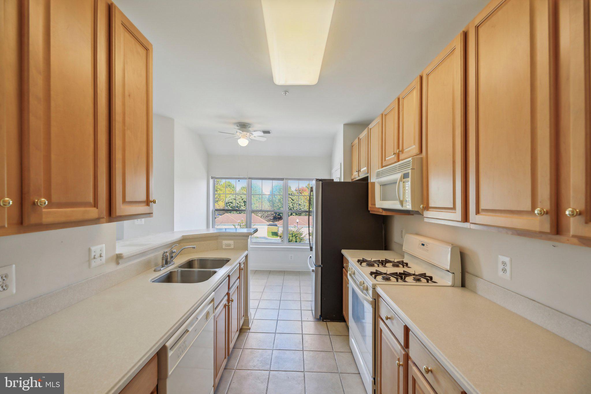 WAVERLY WOODS - Residential