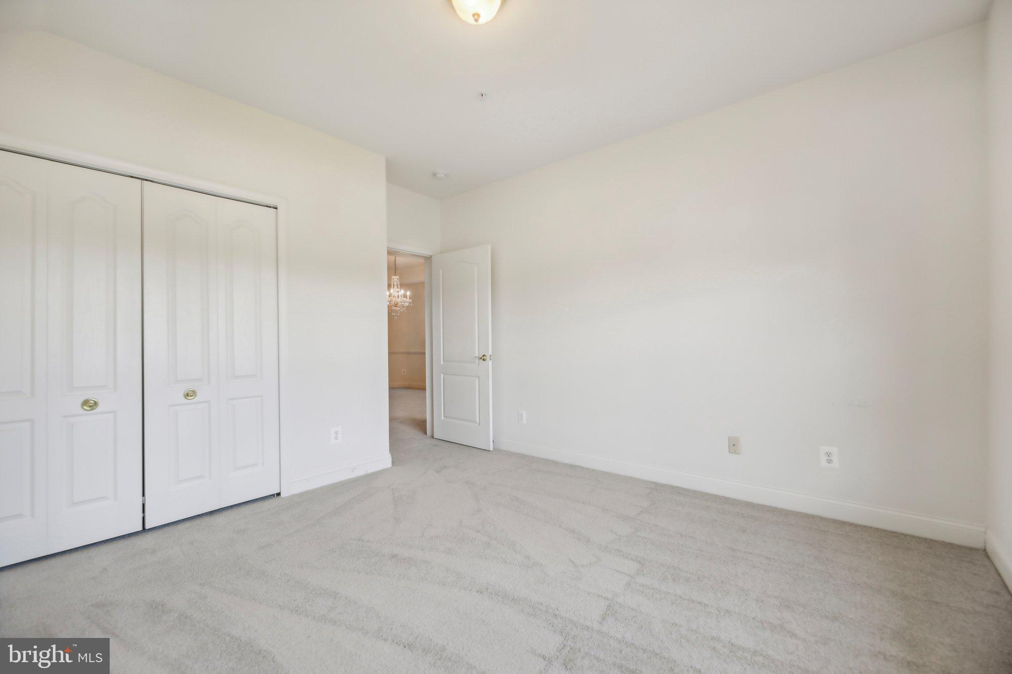 WAVERLY WOODS - Residential