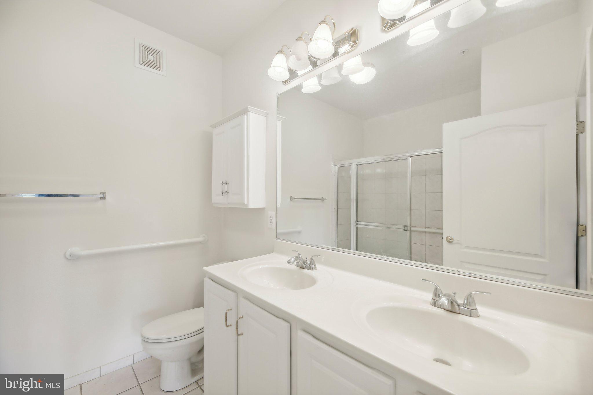 WAVERLY WOODS - Residential