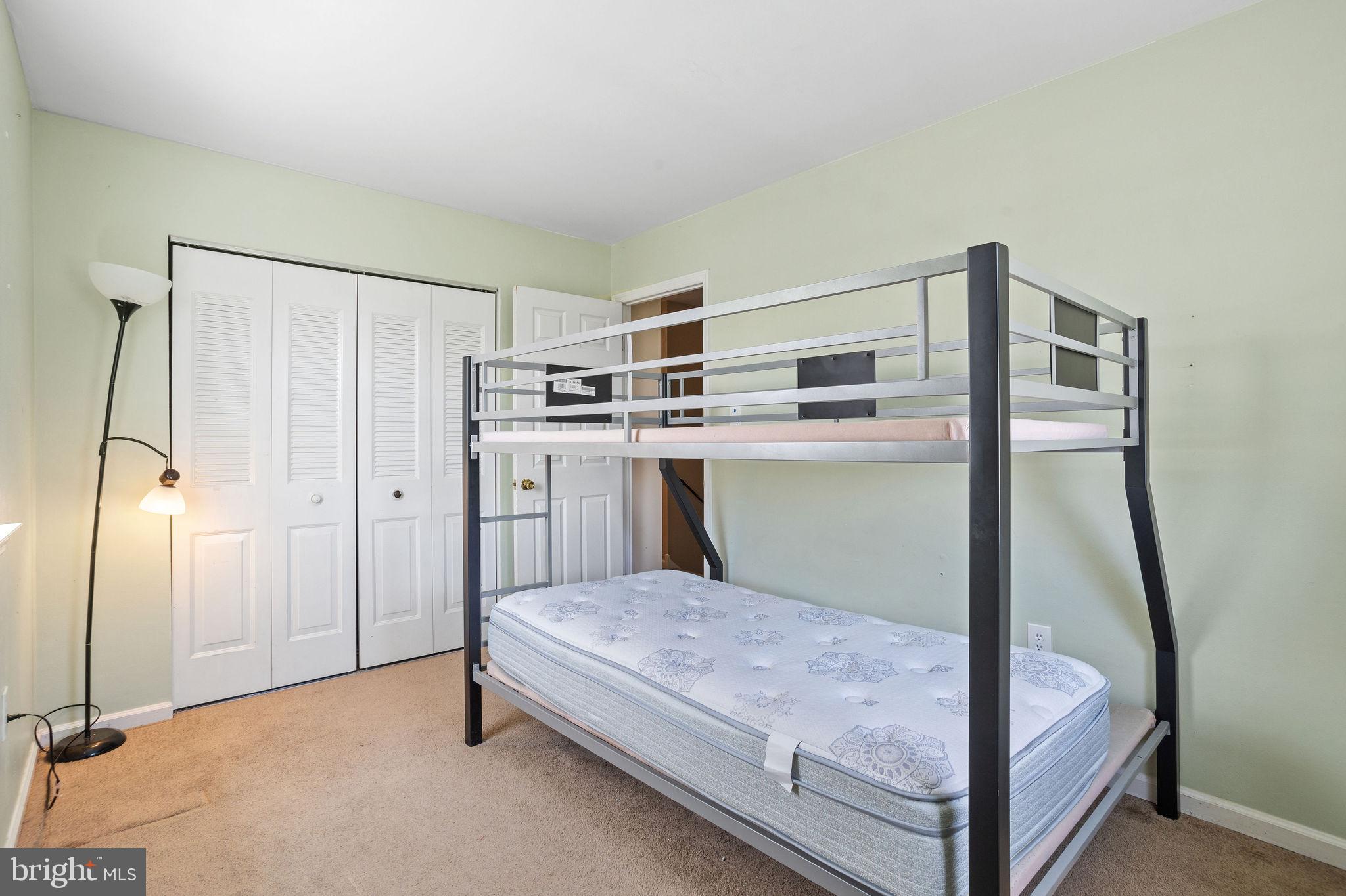 WALNUT RIDGE ESTS - Residential