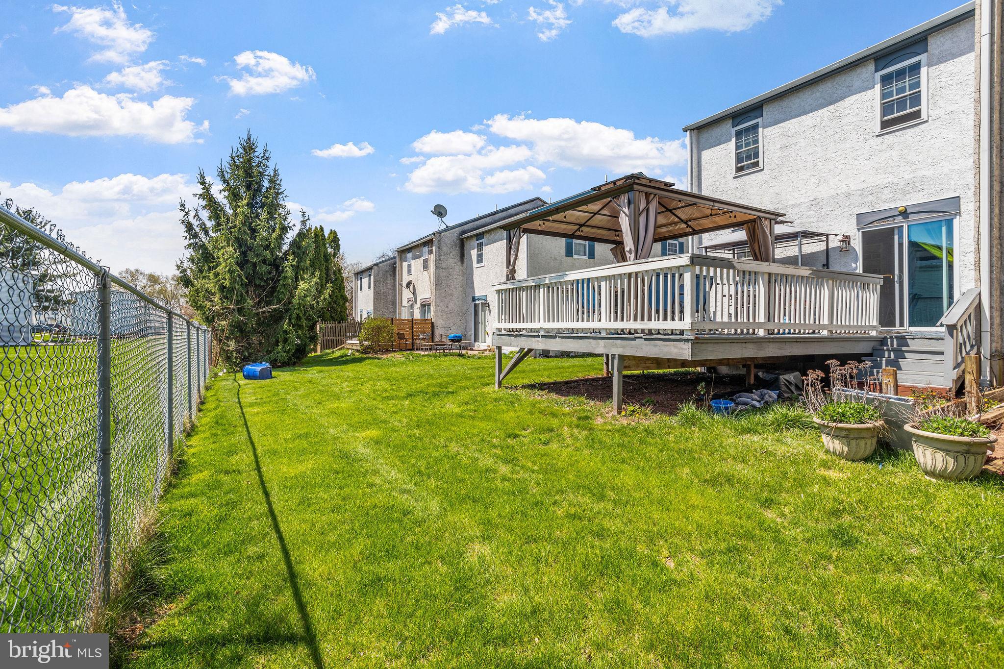 WALNUT RIDGE ESTS - Residential