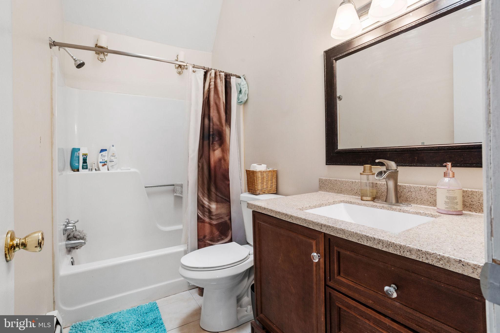 WALNUT RIDGE ESTS - Residential