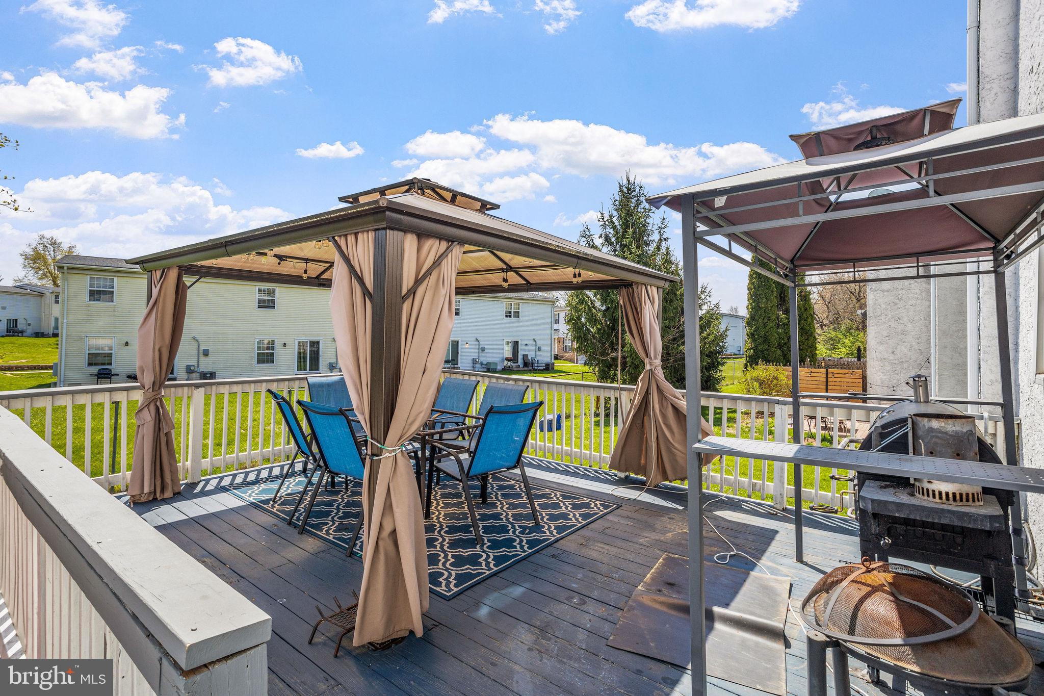 WALNUT RIDGE ESTS - Residential