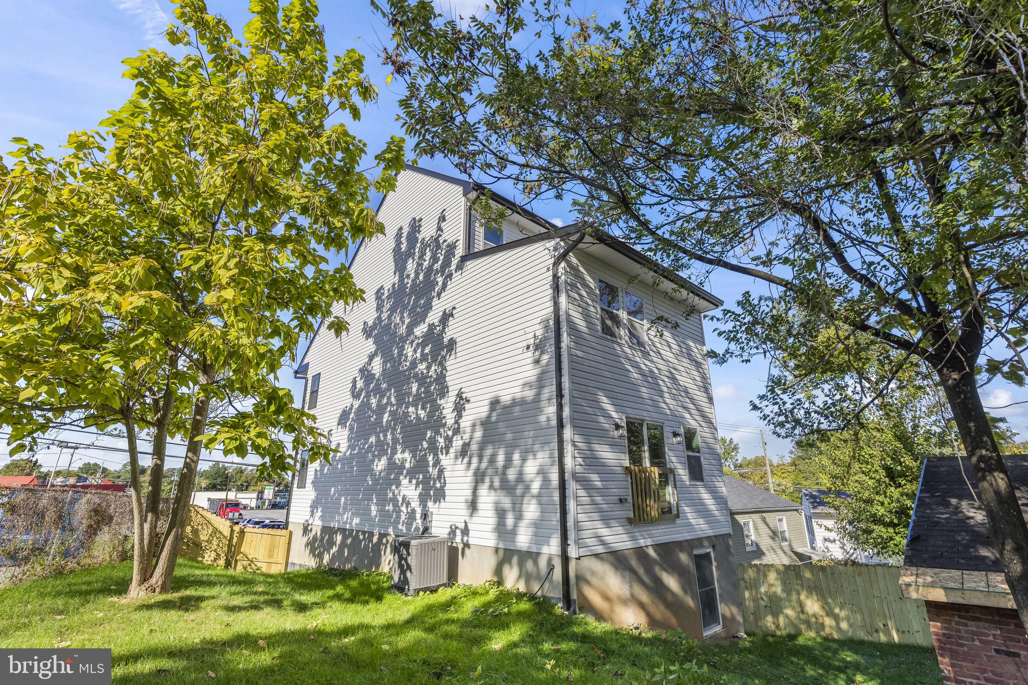 SEAT PLEASANT HEIGHTS - Residential