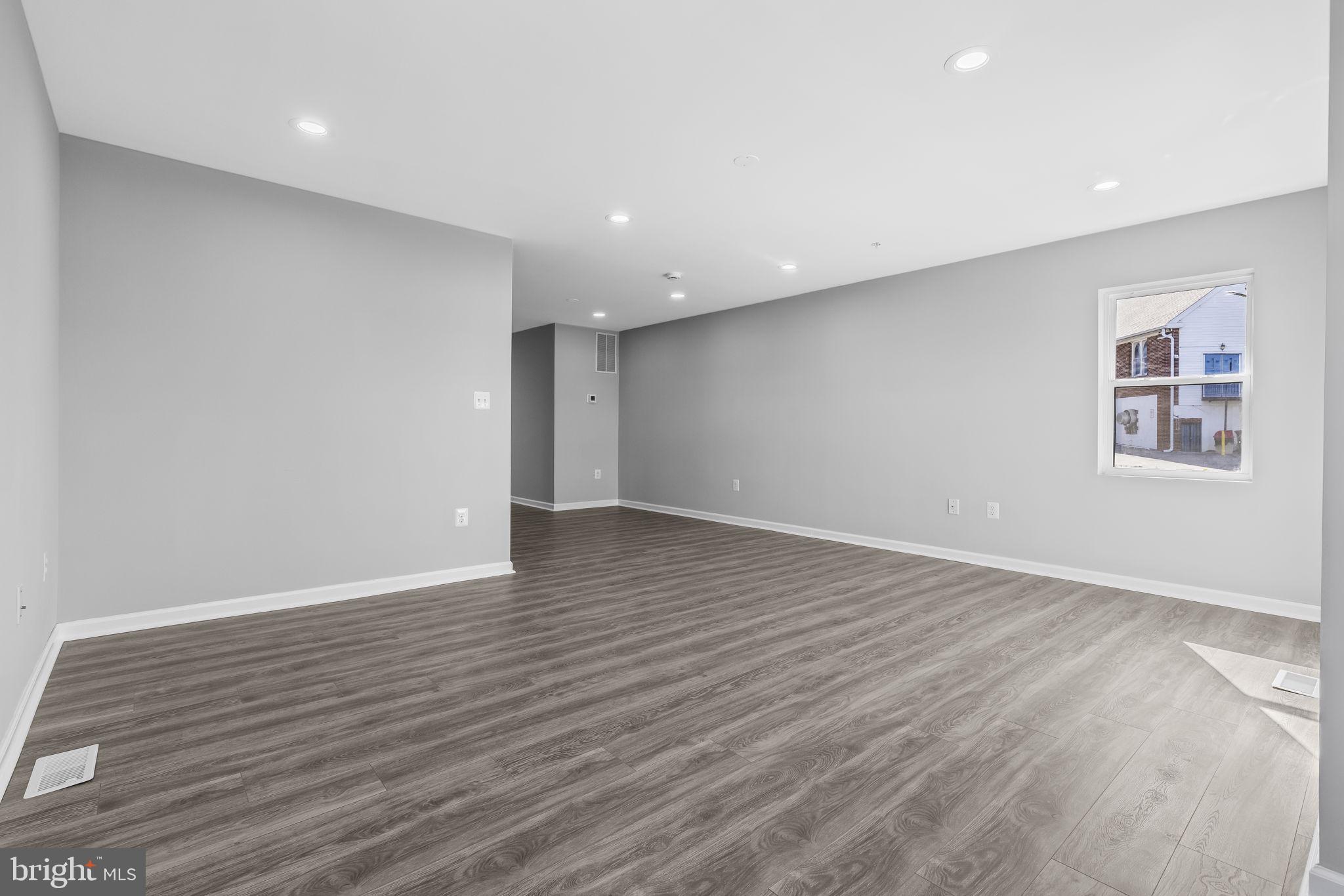 SEAT PLEASANT HEIGHTS - Residential