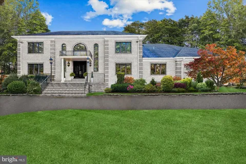 9118 Bells Mill Road, Potomac, MD 20854 - MLS#: MDMC2164130