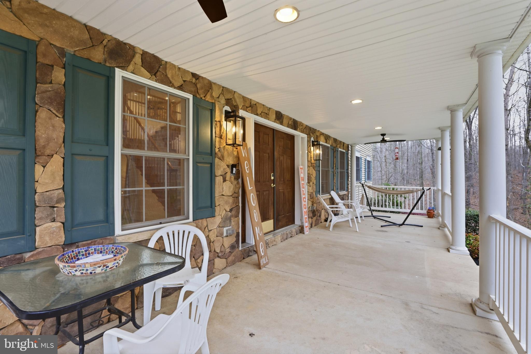 CLASSIC LAKES - Residential